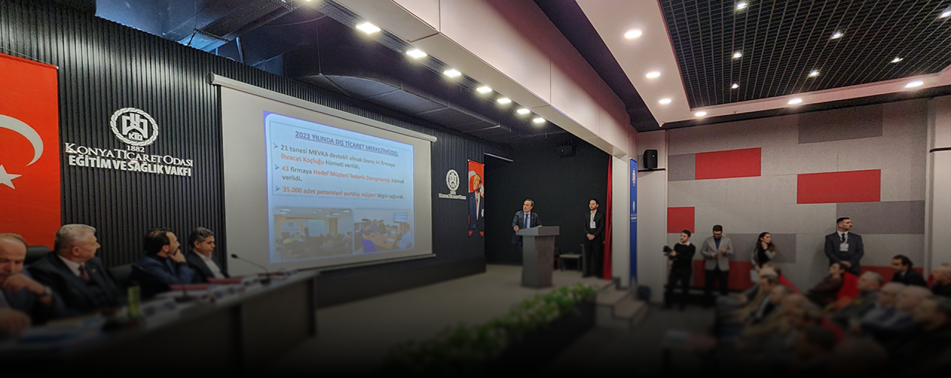 Bilimin ve İş Dünyasının <br> Buluşma Noktası